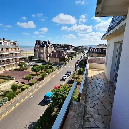 Le Spacieux A Appartement *