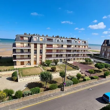 Le Spacieux A Appartement *