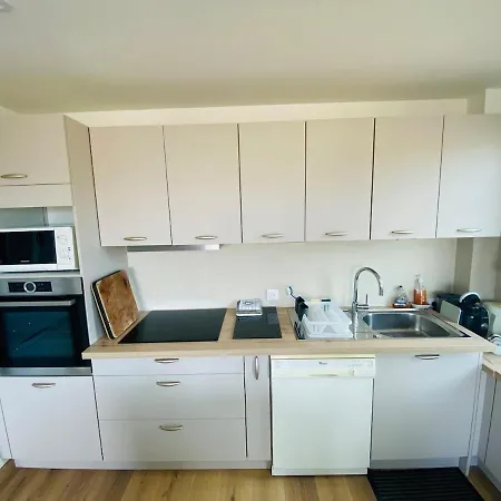 Le Spacieux A * كابورغ