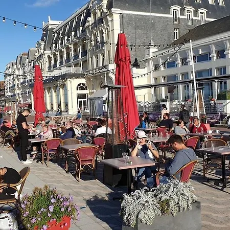 Apartman Le Spacieux A *