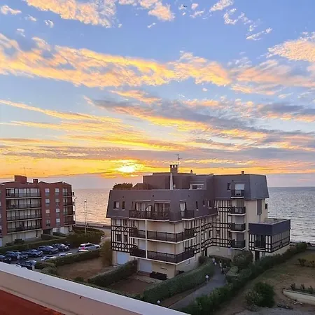 Le Spacieux A Apartment Cabourg