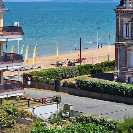 Le Spacieux A Apartman Cabourg